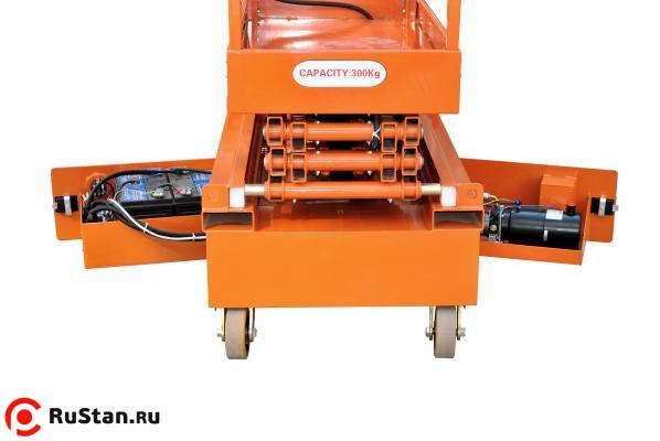 Самоходный подъемник ножничного типа GROST SPX T3-3000 фото №6 Самоходный подъемник ножничного типа GROST SPX T3-3000 фото №6