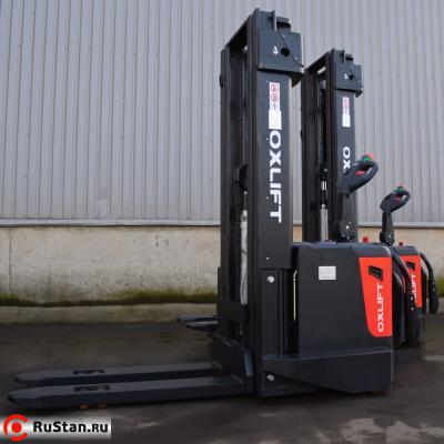 Самоходный штабелер с платформой оператора OXLIFT Premium PS 1546 1500 кг 4.6 м FFL фото №5 Самоходный штабелер с платформой оператора OXLIFT Premium PS 1546 1500 кг 4.6 м FFL фото №5