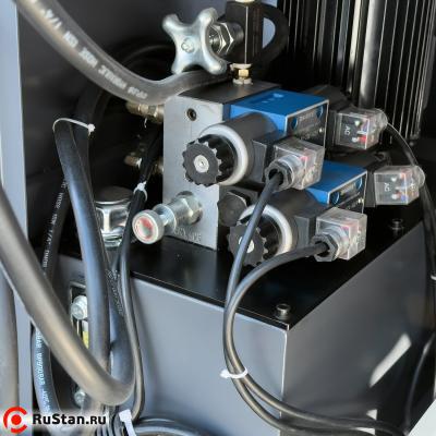 PPS-270HPA полуавтоматический ленточнопильный станок по металлу фото №14 PPS-270HPA полуавтоматический ленточнопильный станок по металлу фото №14