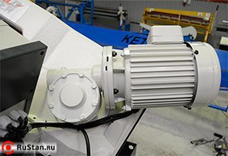 METAL MASTER BSG-220 - Мощный и надежный необслуживаемый мотор-редуктор мощностью 1.1 кВт фото №2 METAL MASTER BSG-220 - Мощный и надежный необслуживаемый мотор-редуктор мощностью 1.1 кВт фото №2