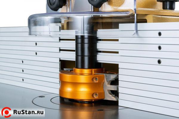 Фрезерный упор с интегрированными выдвижными линейками для PM2500 и JWS-35X фото №4 Фрезерный упор для PM2500 и JWS-35X фото №4