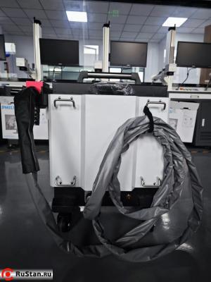 Импульсный аппарат лазерной очистки металла от ржавчины и краски Raptor SFC300 фото №5 Raptor SFC-300 (10m) фото №5