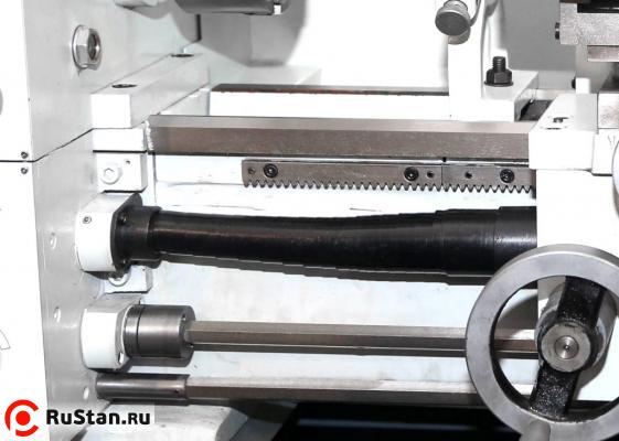 На ходовой винт смонтирован защитный кожух для защиты от стружки. фото №5 METAL MASTER X32100M фото №5