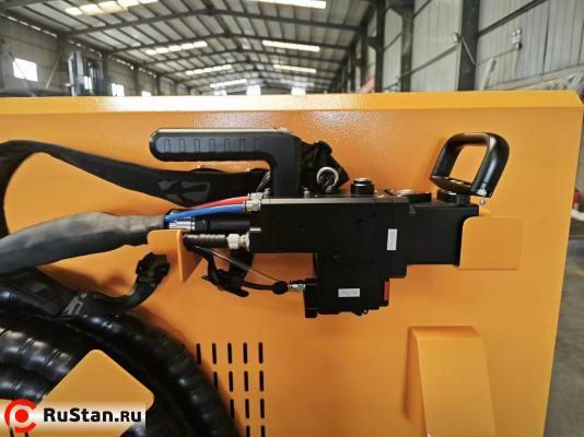 Лазерный дезинтегратор ржавчины Raptor SFC-6000R (CW 6000W) фото №9 Raptor SFC-6000R (6000w) фото №9